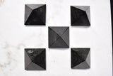 [1] RARE! Charged 2" (50mm) Nuummite Pyramid Crystal Healing Energy REIKI ~110g